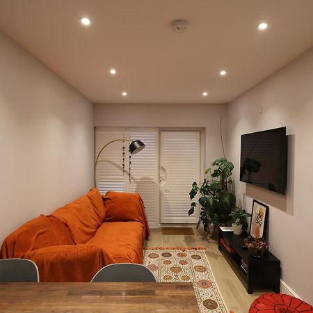 Little Vine - Beautiful Ground Floor Flat In South London Apartment Sutton  Exterior photo