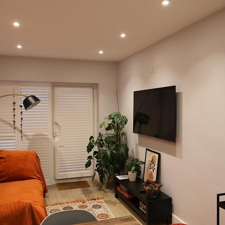 Little Vine - Beautiful Ground Floor Flat In South London Apartment Sutton  Exterior photo